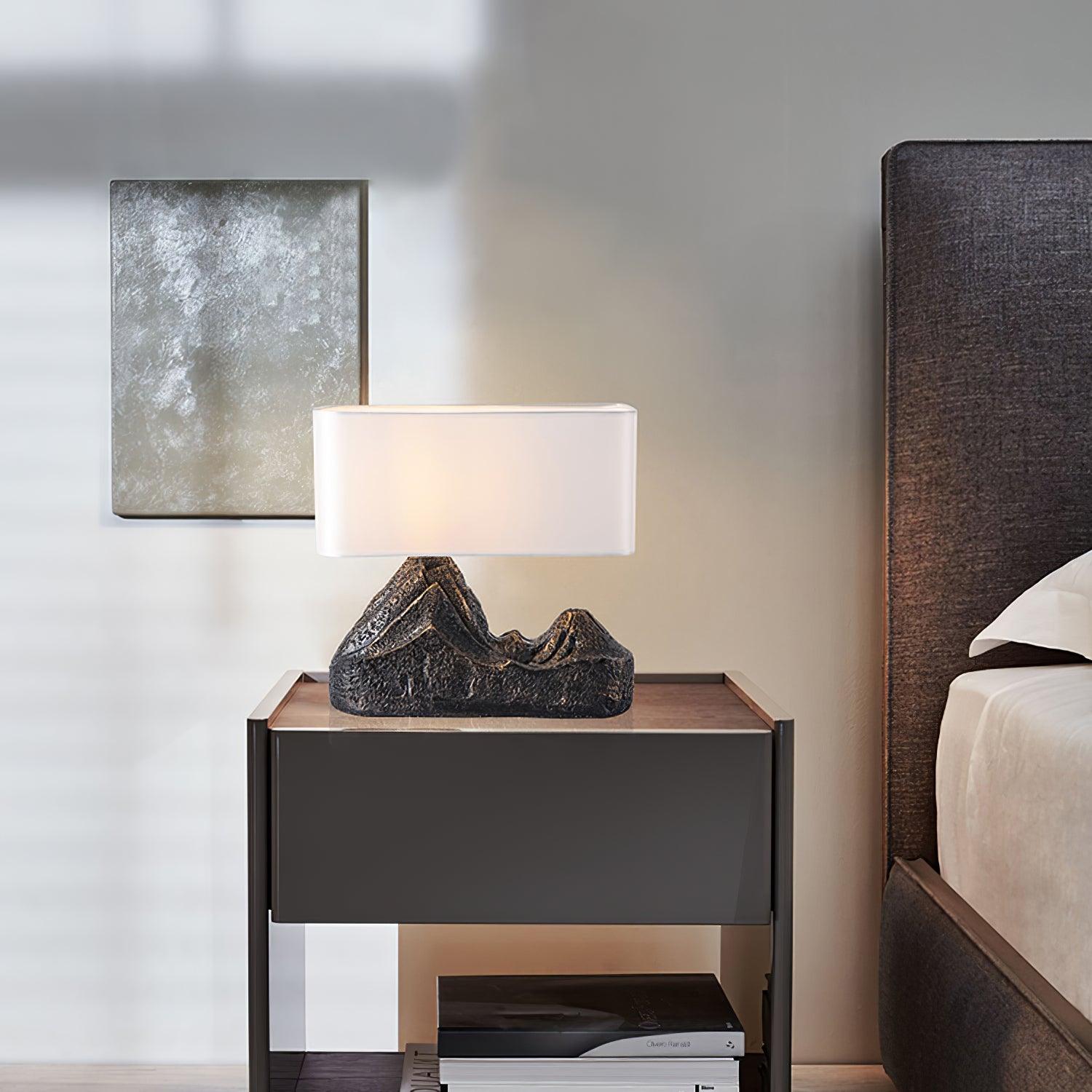 Stolní lampa s pryskyřicí ve stylu krajiny pro vnitřní domácí dekoraci a akcent