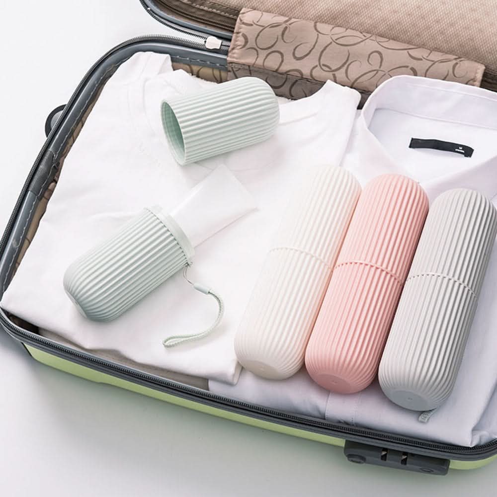 Custodia portatile per spazzolino e dentifricio progettata per un'organizzazione igienica e compatta durante i viaggi | meowbutter