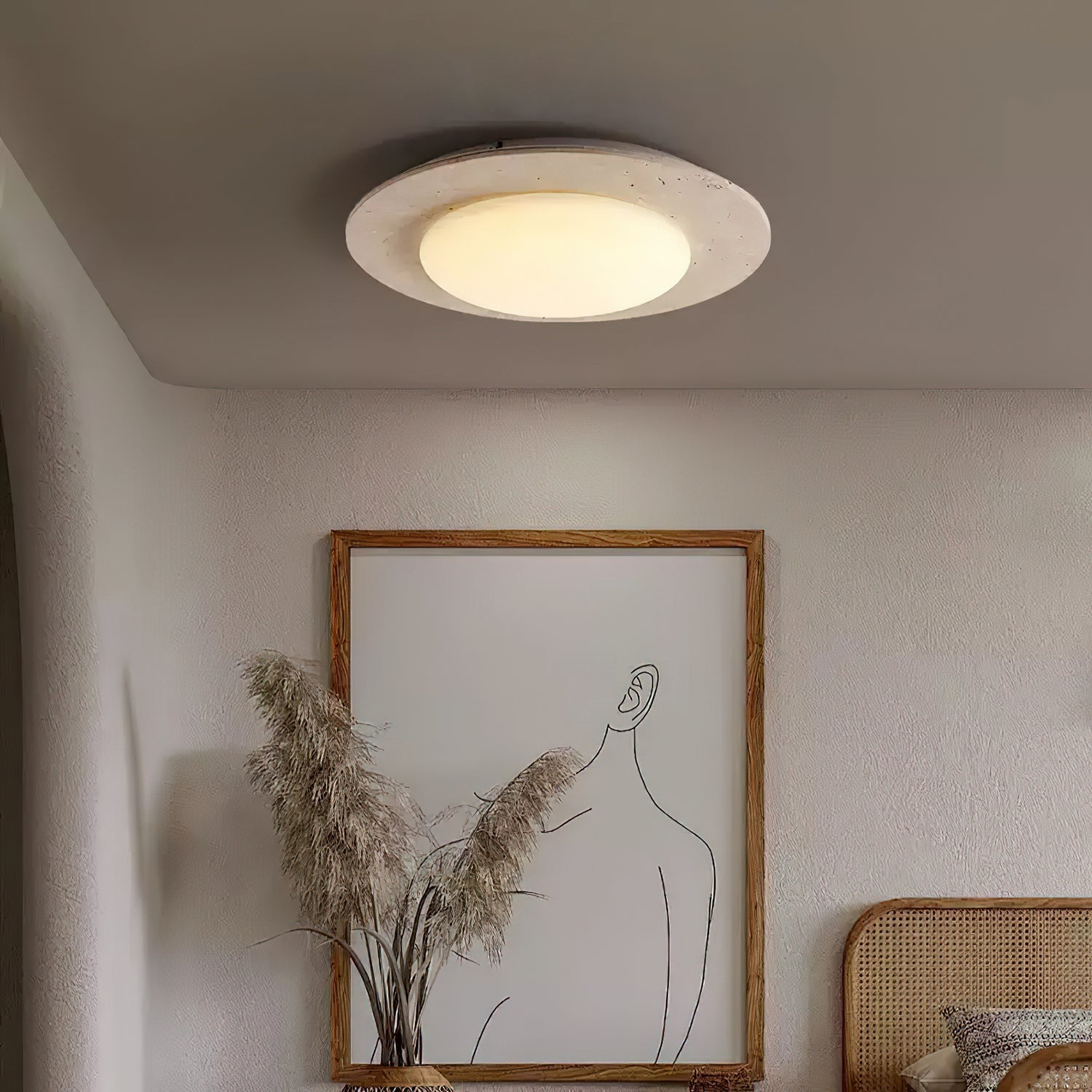 Minimalistische gele travertijn en massief houten LED-plafondlamp
