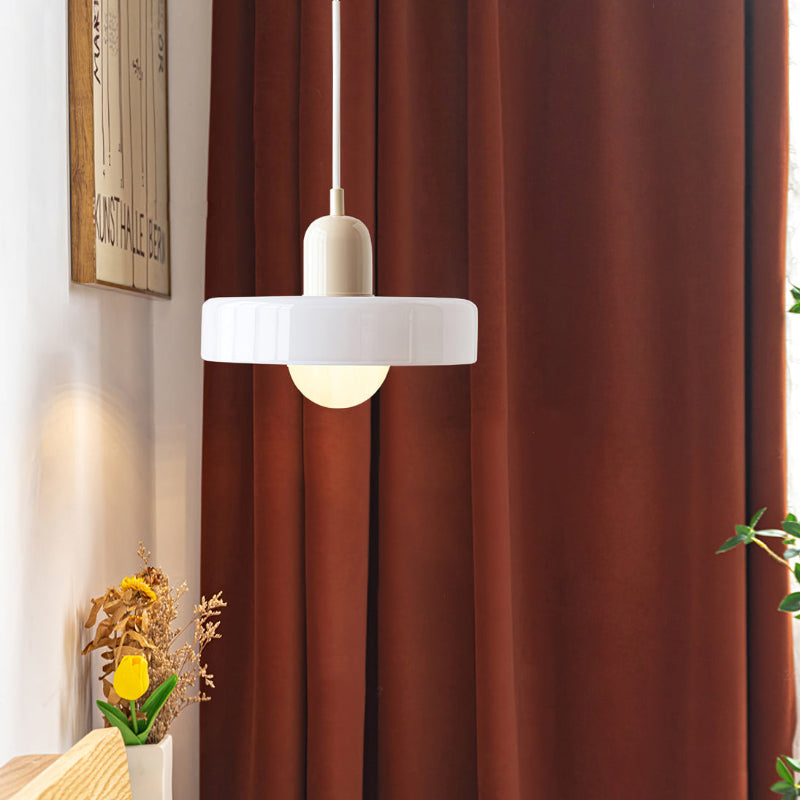 Lampada a sospensione nordica — Pannelli in vetro lucido, struttura metallica verniciata a forno