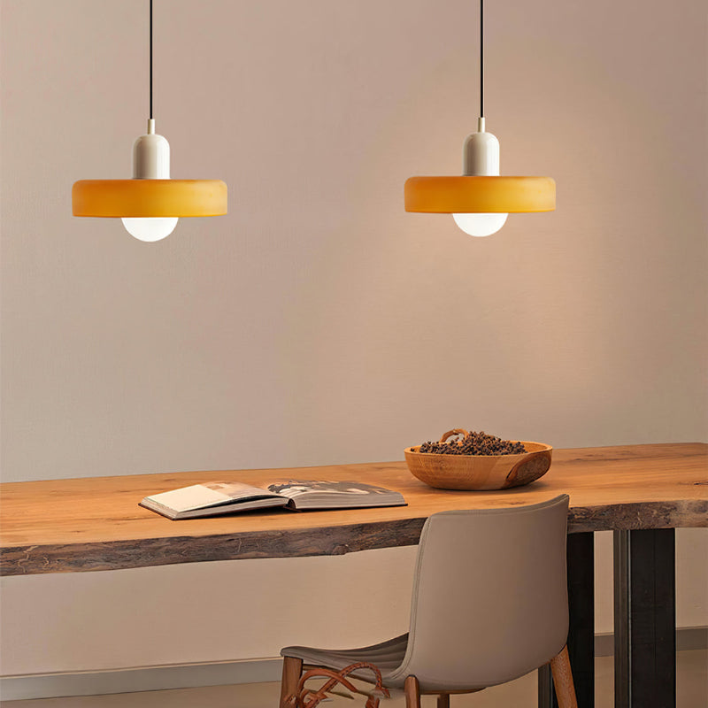 Lampada a sospensione nordica — Pannelli in vetro lucido, struttura metallica verniciata a forno