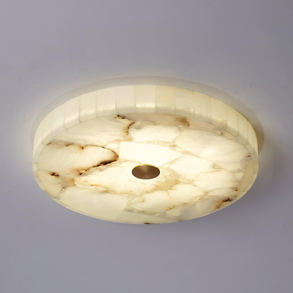 Elegancka lampa sufitowa Alabaster z białym i złotym wykończeniem