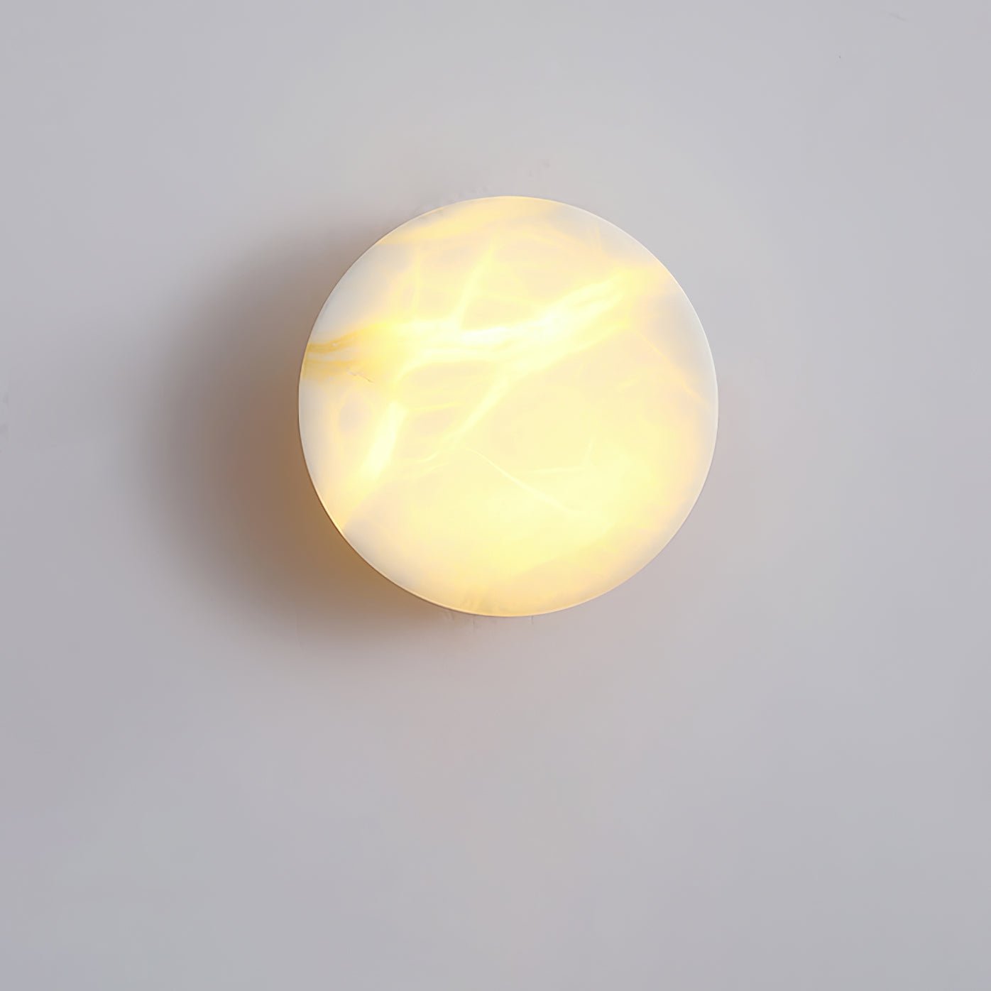 Moderní válcové nástěnné svítidlo s alabastrovým povrchem a LED diodami