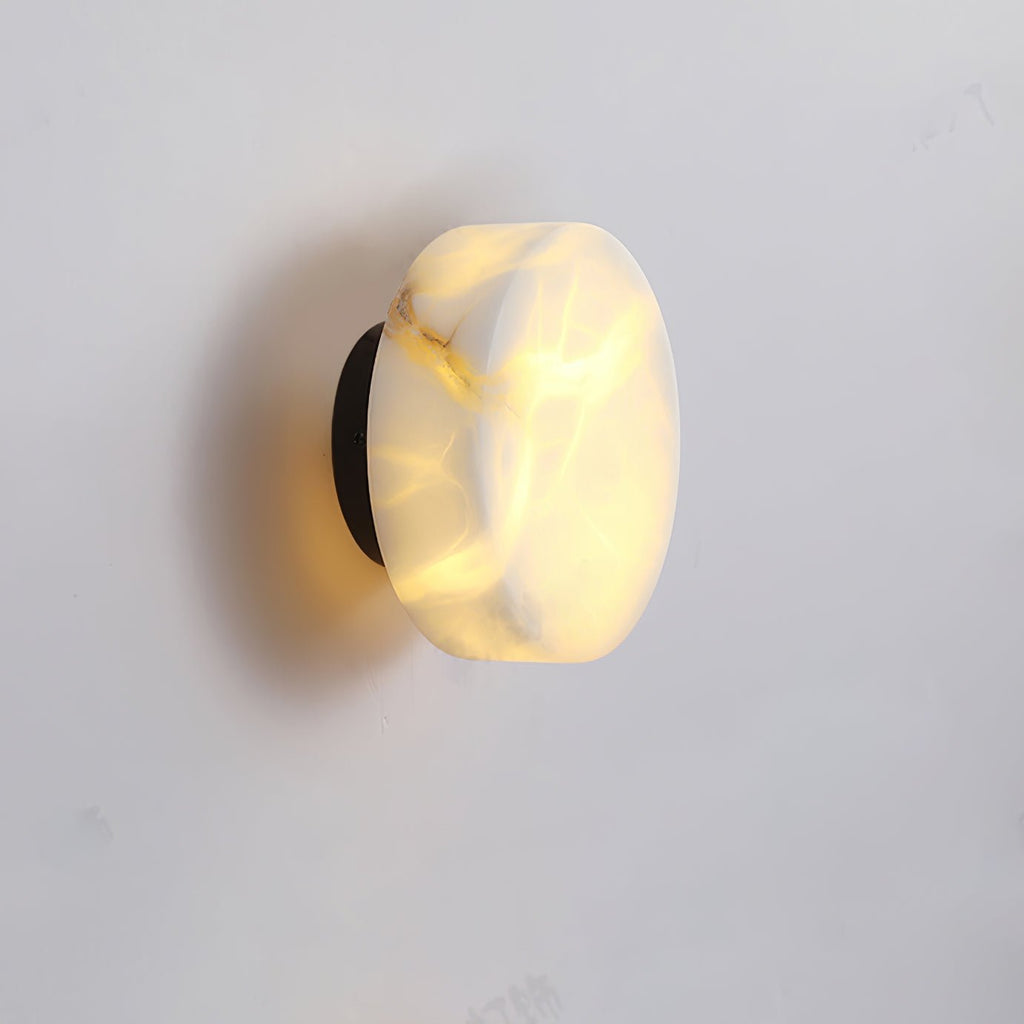 Moderní válcové nástěnné svítidlo s alabastrovým povrchem a LED diodami