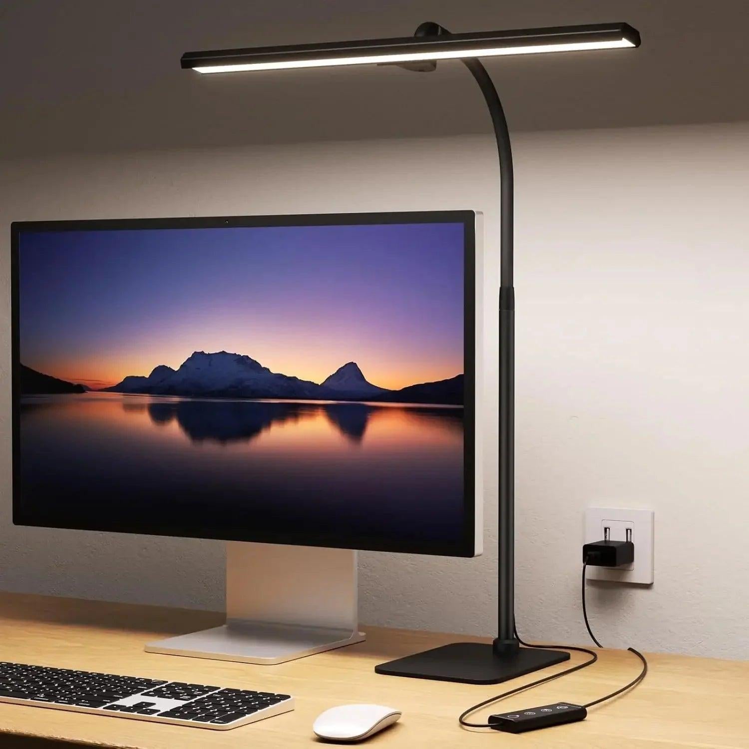 Schreibtischlampe mit weißem mattiertem Glas und schwanenhalsförmigem Arm, dimmbares Licht