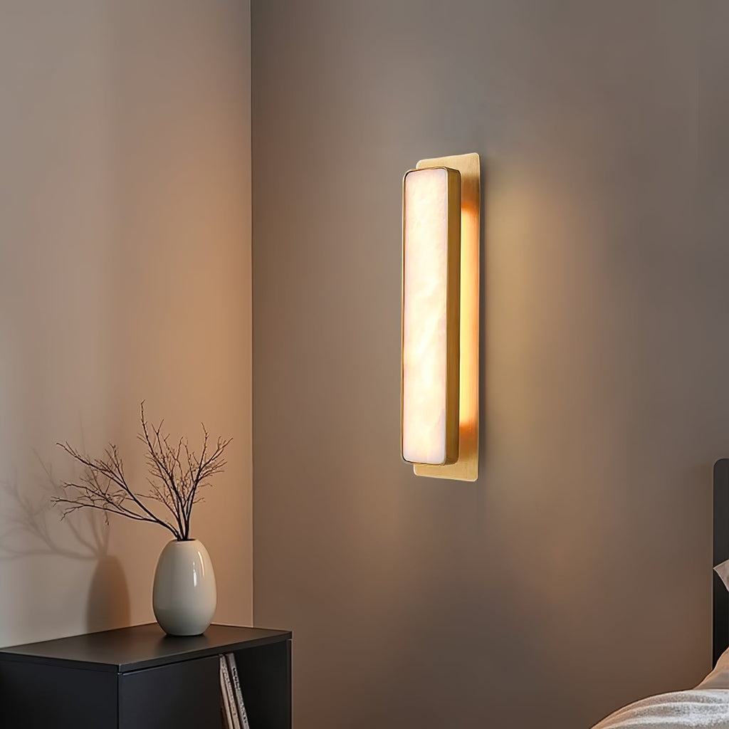 Applique da parete minimalista moderna con finitura alabastro e illuminazione LED