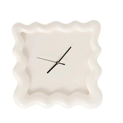 Minimalistische wandklok met geruisloze beweging voor moderne woondecoratie