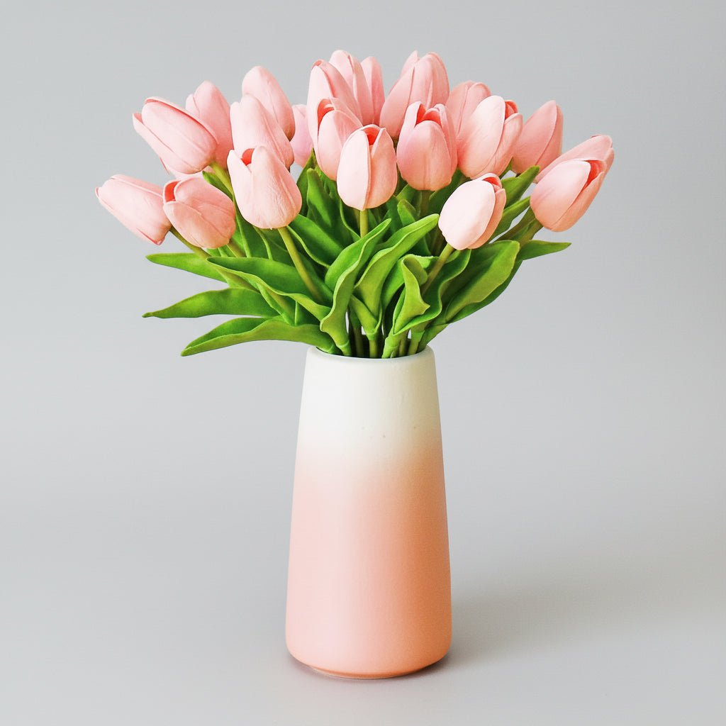 Tulipas com toque realista — ramo do Dia da Mãe com caules de PU