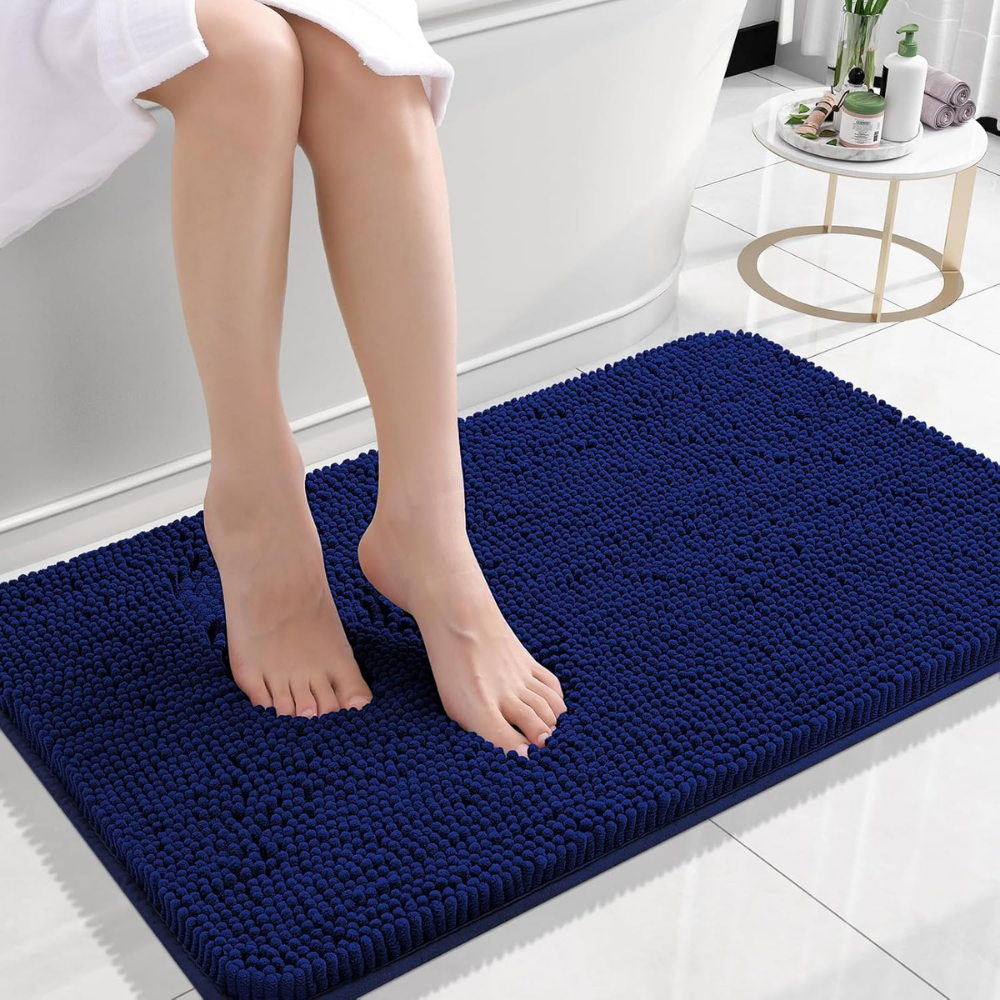 Tappeto da bagno assorbente in ciniglia — superficie soffice, retro testurizzato antiscivolo