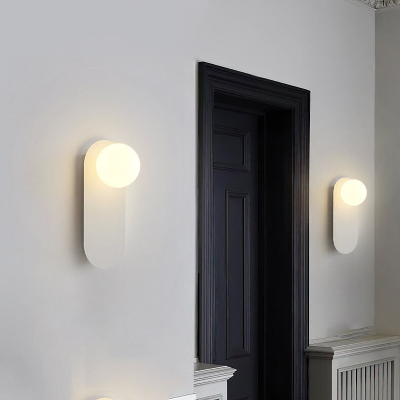 Nordic Glass Shade Wall Sconce Modern 1-Light Wall Lamp In Black Or White