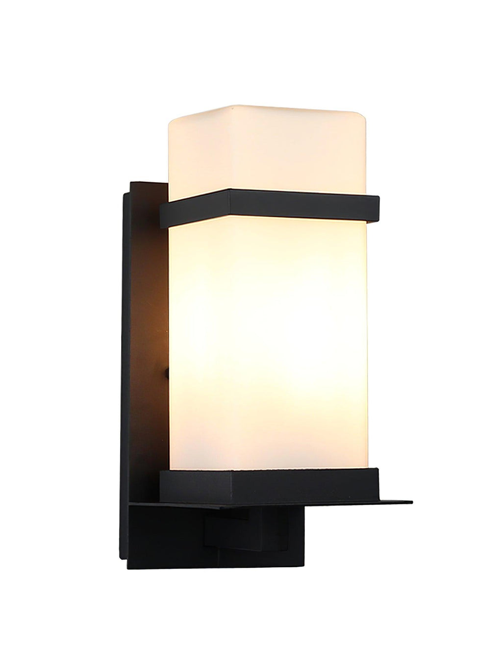 Luce da esterno impermeabile IP65 con paralume in vetro e struttura in metallo