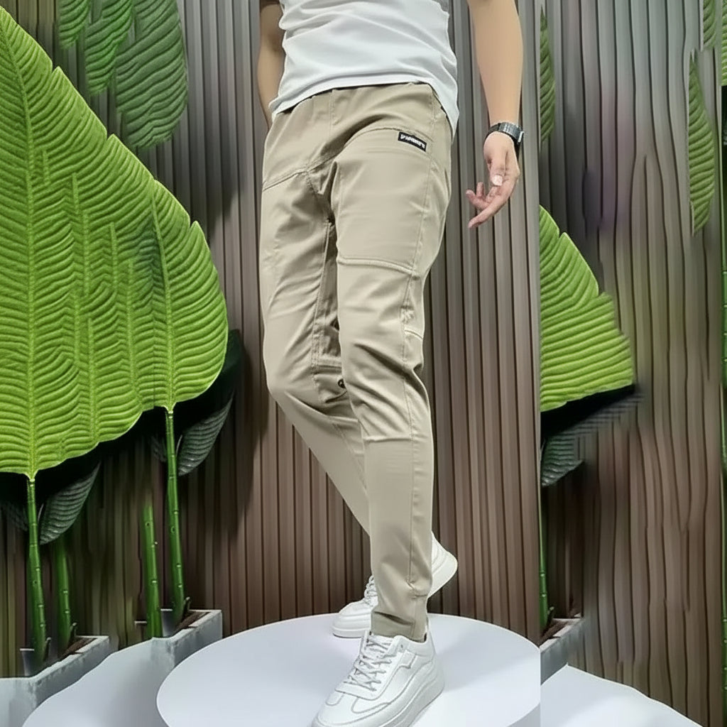 Férfi slim fit cargo nadrág — több zsebbel és rugalmas anyagból
