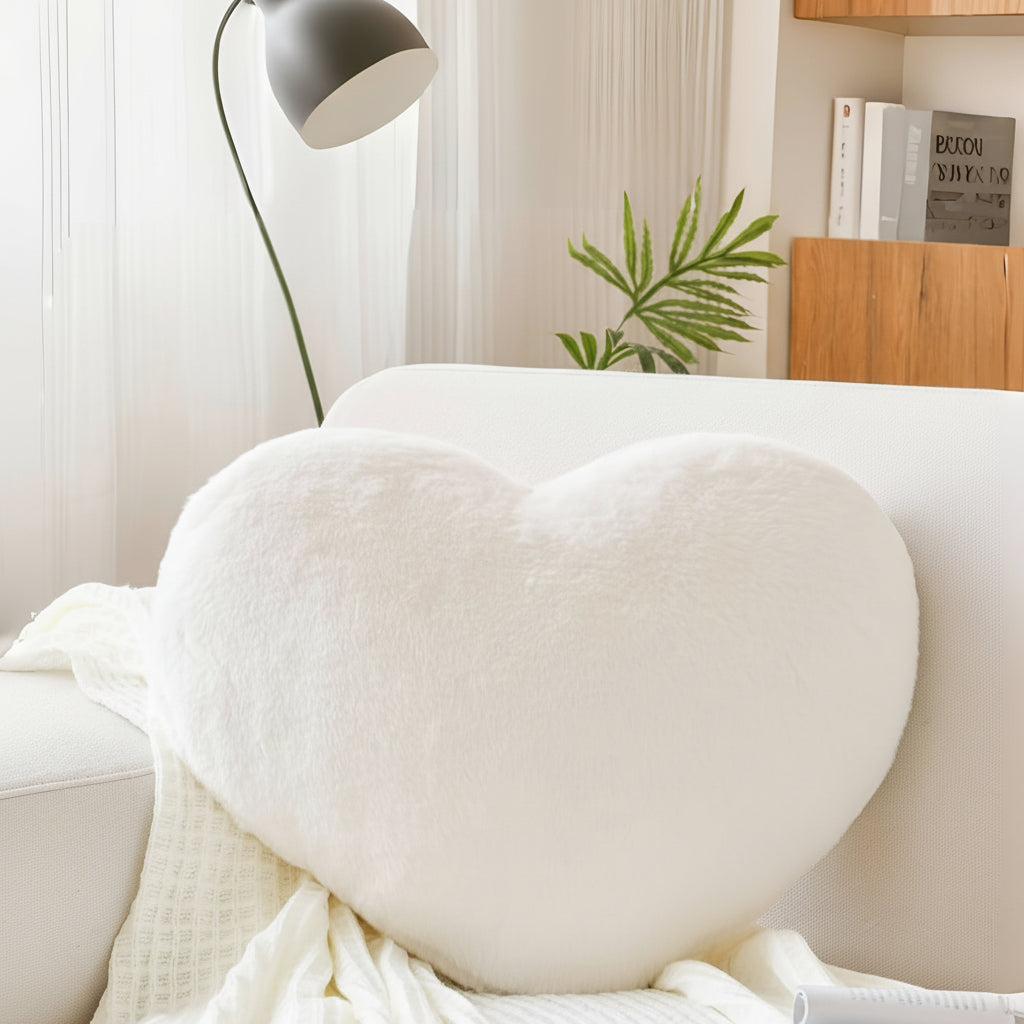 Almohada mullida decorativa para sofá con forma de corazón | Meowbutter