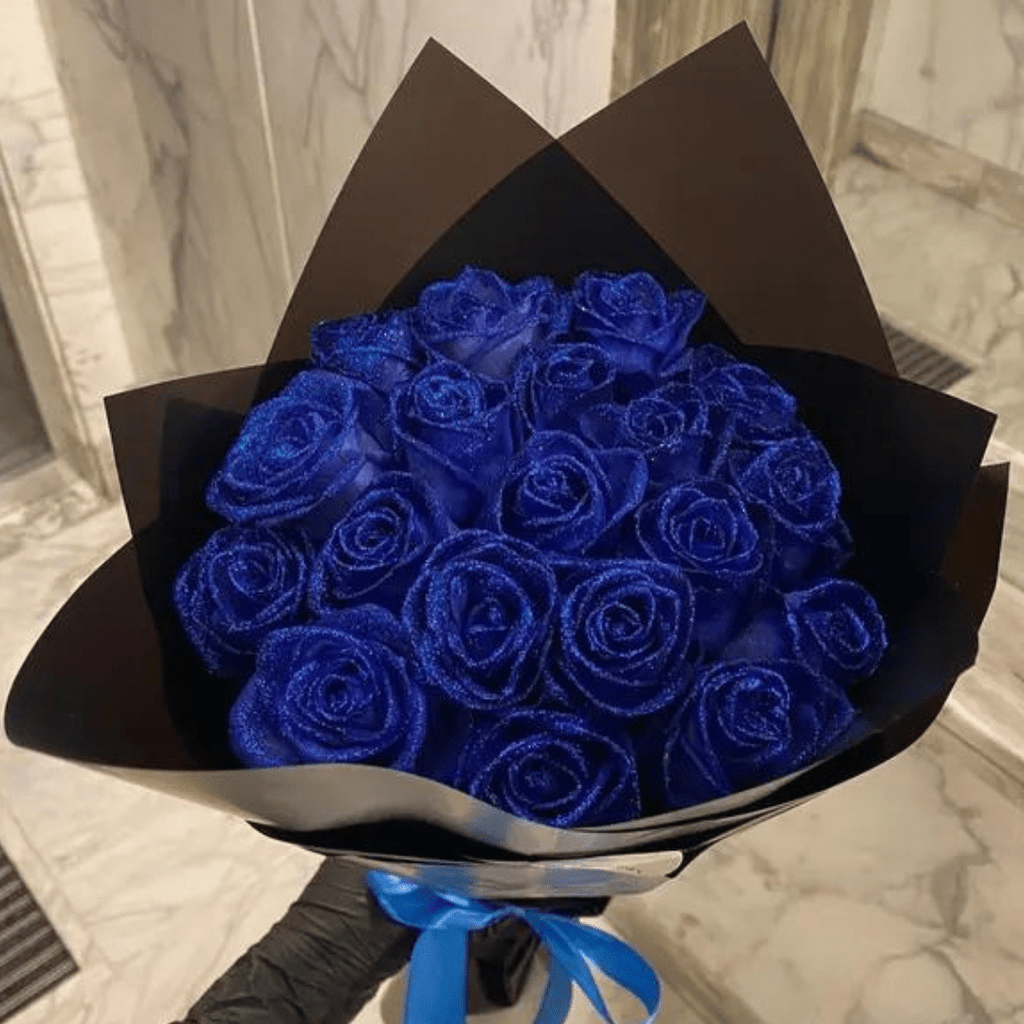 Romantisches dekoratives Geschenkdesign mit Glitzerrosen | meowbutter