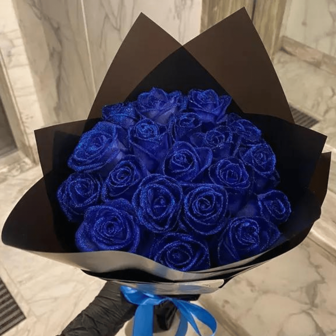Romantisches dekoratives Geschenkdesign mit Glitzerrosen | meowbutter