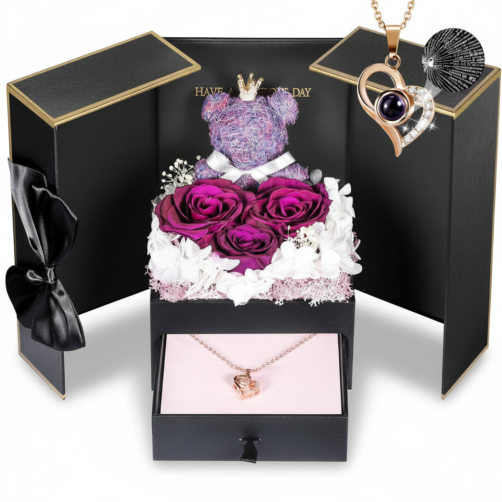 Geschenkbox mit konservierter Rose – Herzeinsatz zur Präsentation und versteckter Halskette