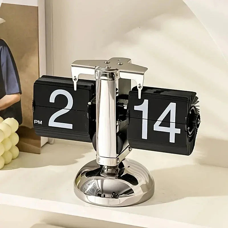 Stainless Steel Retro Timepiece With Contemporary Design