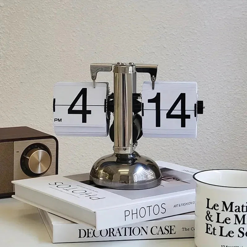 Stainless Steel Retro Timepiece With Contemporary Design