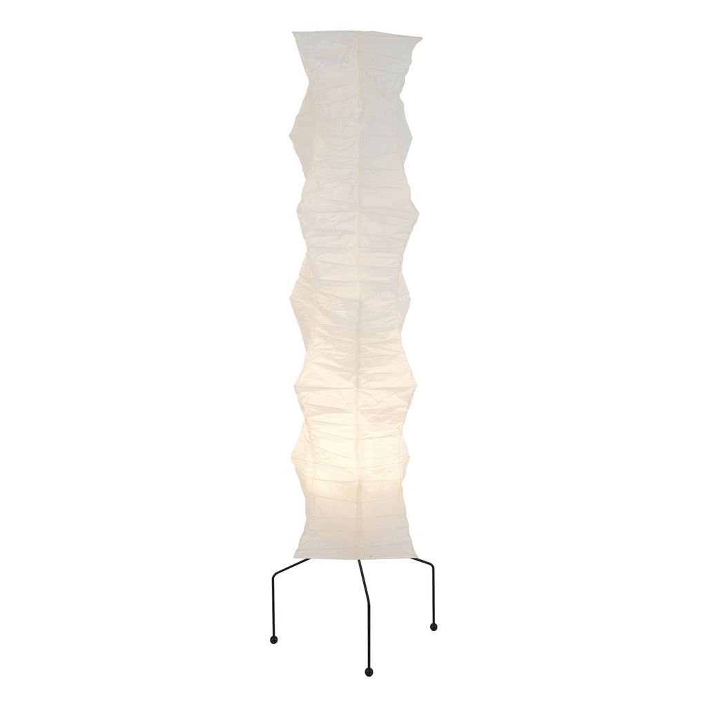Hikari rispapirlampe på tripod til Japandi stue