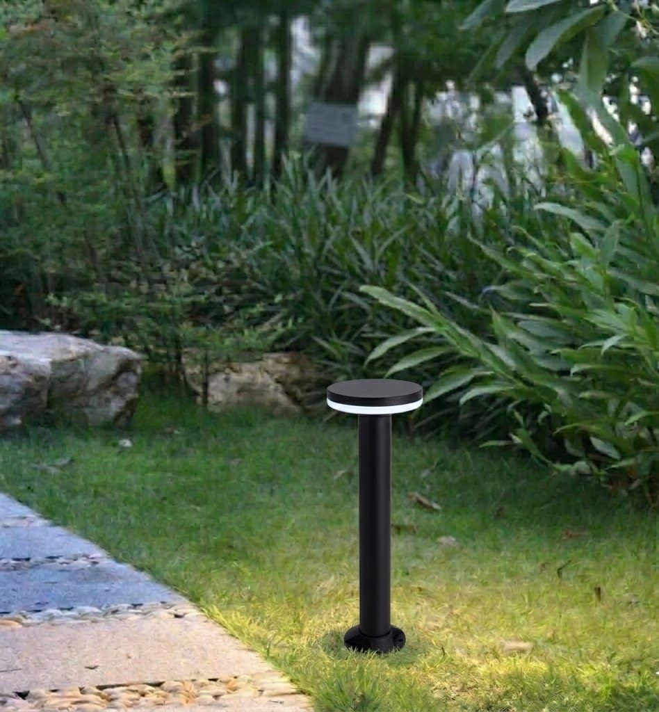 Modern Black Aluminum LED Pathway Light — Waterproof Outdoor Fixture