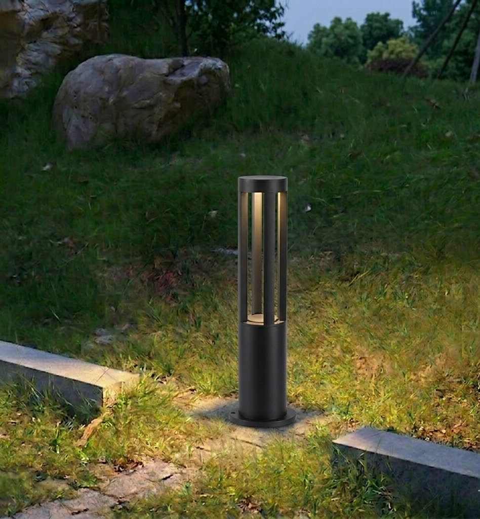 Modern Black Aluminum LED Pathway Light — Waterproof Outdoor Fixture