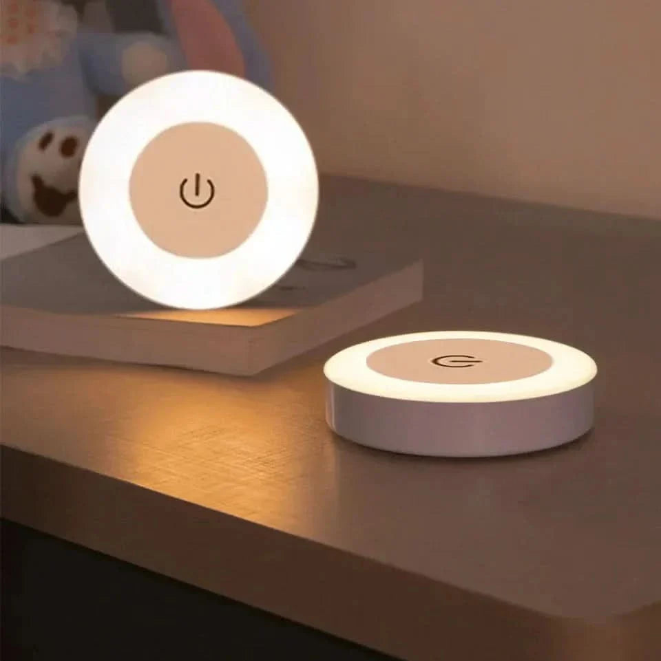 Lámpara Recargable por USB para la Comodidad del Dormitorio | meowbutter