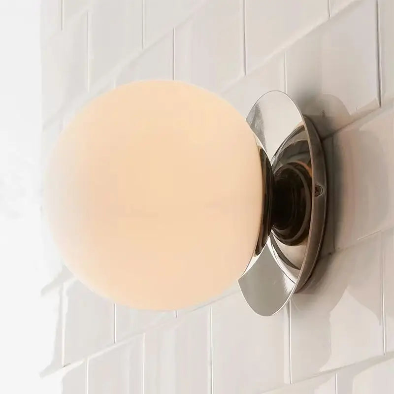 Lampada da parete in vetro Nordic Globe | Luce minimalista moderna per bagno e camera da letto | Meowbutter