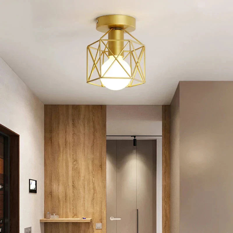 Lampada da soffitto moderna in oro | Design geometrico a gabbia metallica | Meowbutter