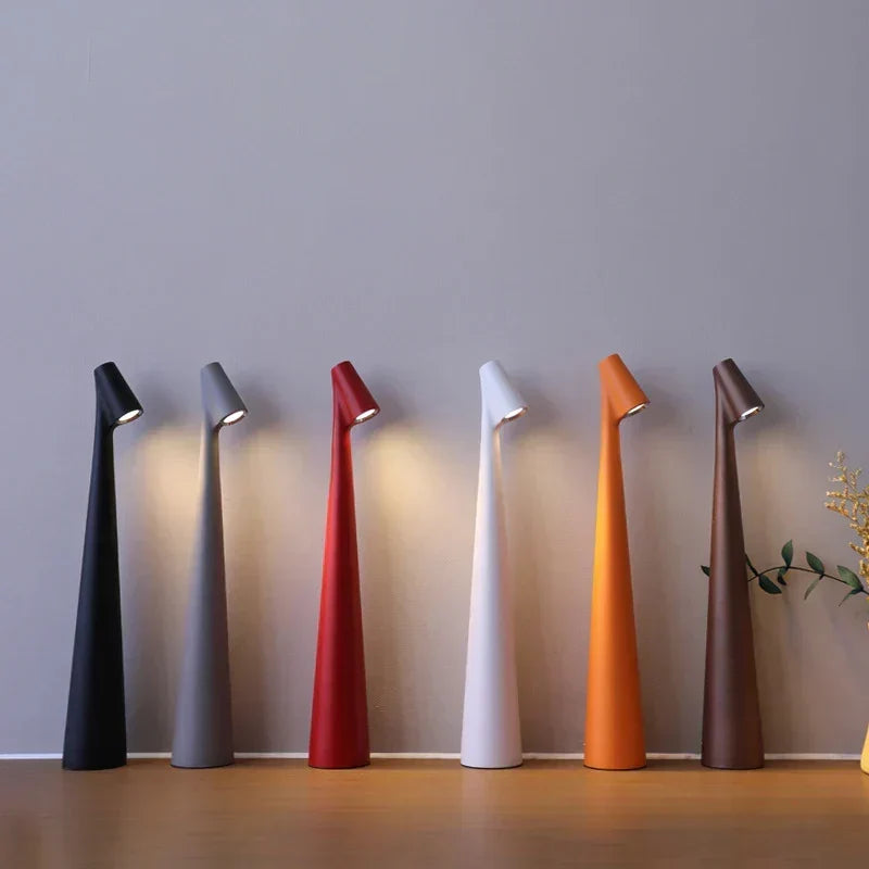 Dobíjecí stolní LED lampa Glowora — dotykový ovládací panel pro stmívání
