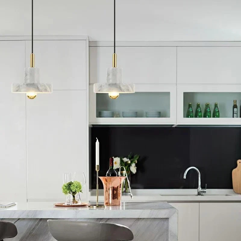 Lampada a sospensione in marmo | Design postmoderno in pietra naturale | Meowbutter