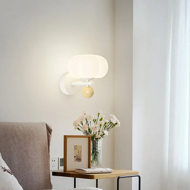 Nordisk græskar væglampe | Moderne glas- og metalsconce | Meowbutter