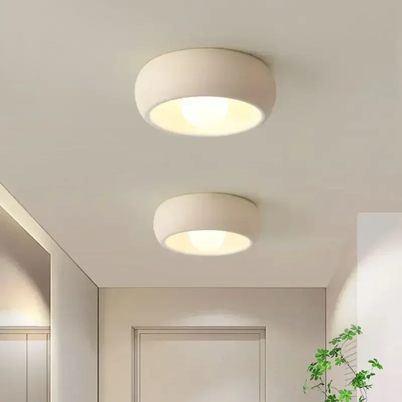 Minimalist Circular Ceiling Lamp | Modern Flush-Mount Light | Meowbutter