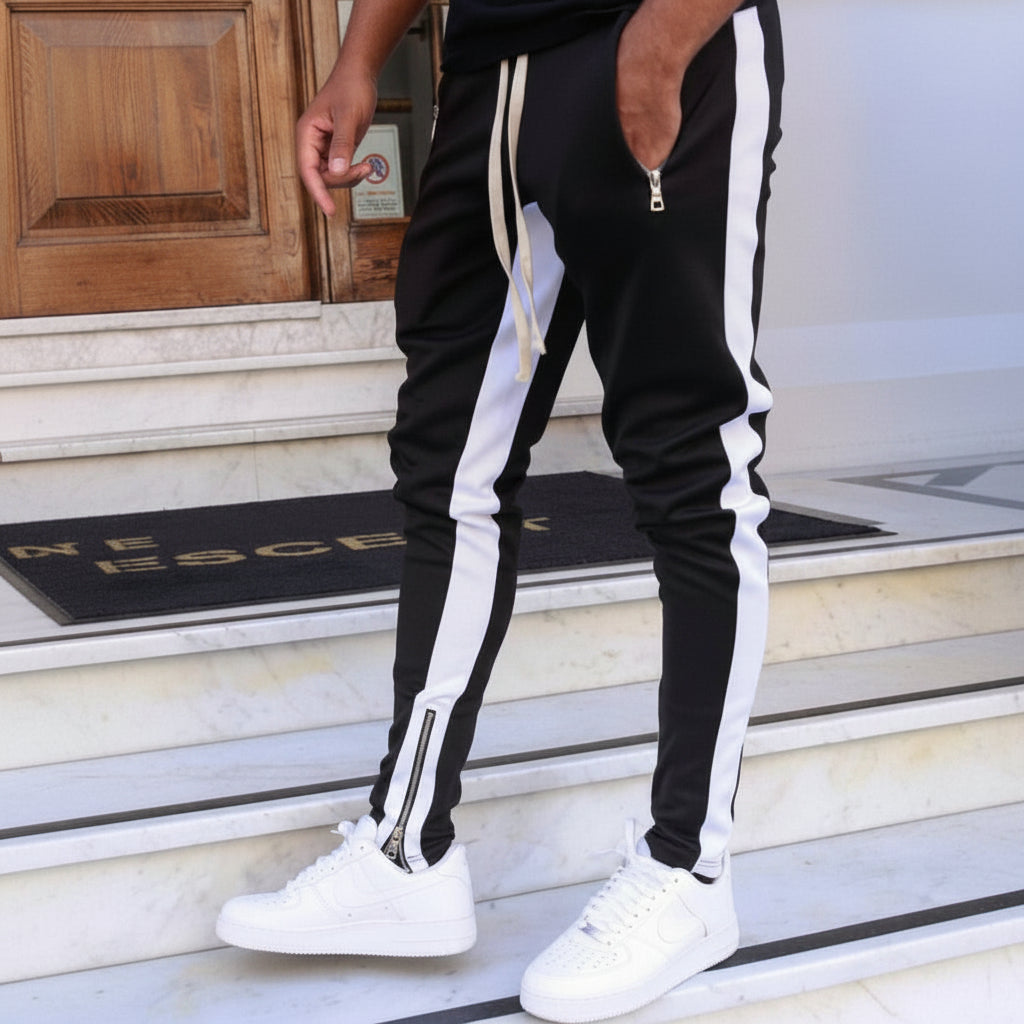 Αθλητικό παντελόνι jogger ανδρών σε στενή γραμμή — Φόρμα με πλαϊνή ρίγα