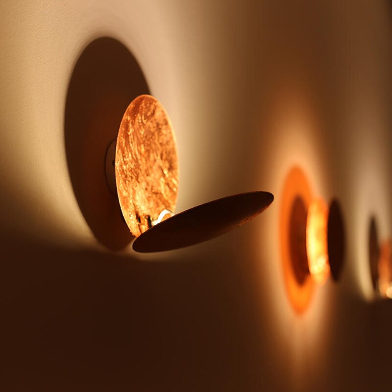 Lunaris Modern Wall Fixture — Design a dischi sovrapposti a eclissi solare