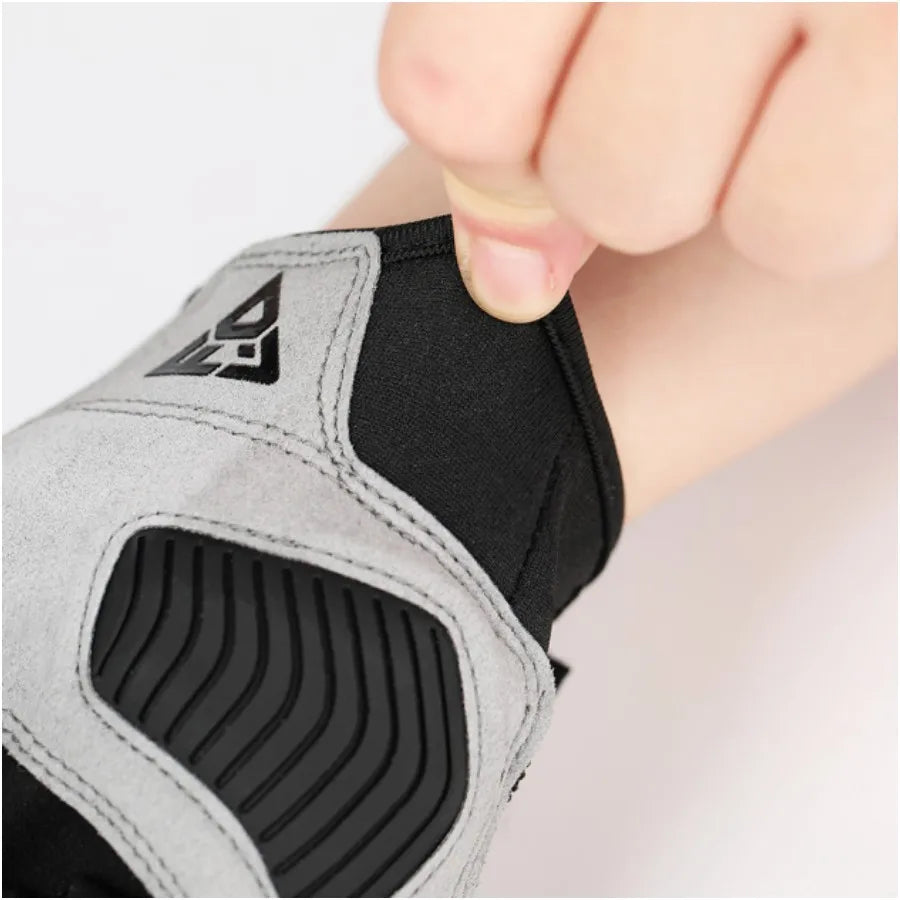 Four-color Anti-collision Breathable Non-slip Windproof Touch Screen Outdoor Gloves | meowbutter