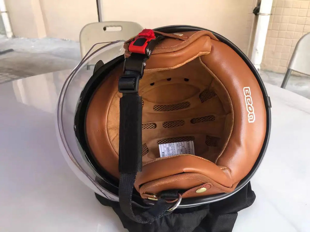 Casco de motocicleta retro - Meowbutter