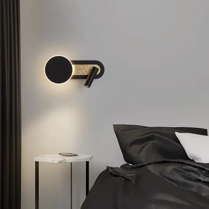 Nástěnné svítidlo HaloBeam — moderní severský design, dvojité LED, přisazená montáž