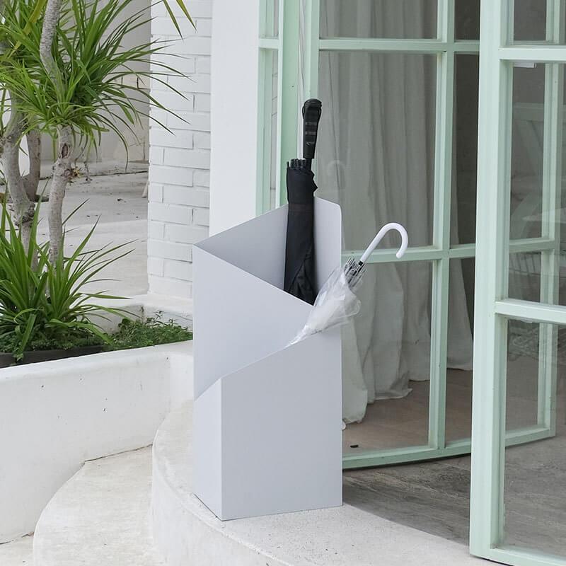 Nordic Metal Umbrella Holder With Sleek Modern Design