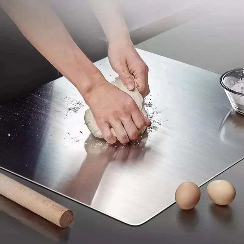 Tagliere in Acciaio Inossidabile | Pannello Doppia Faccia per Taglio e Impasto – Strumento da Cucina Durevole | Meowbutter