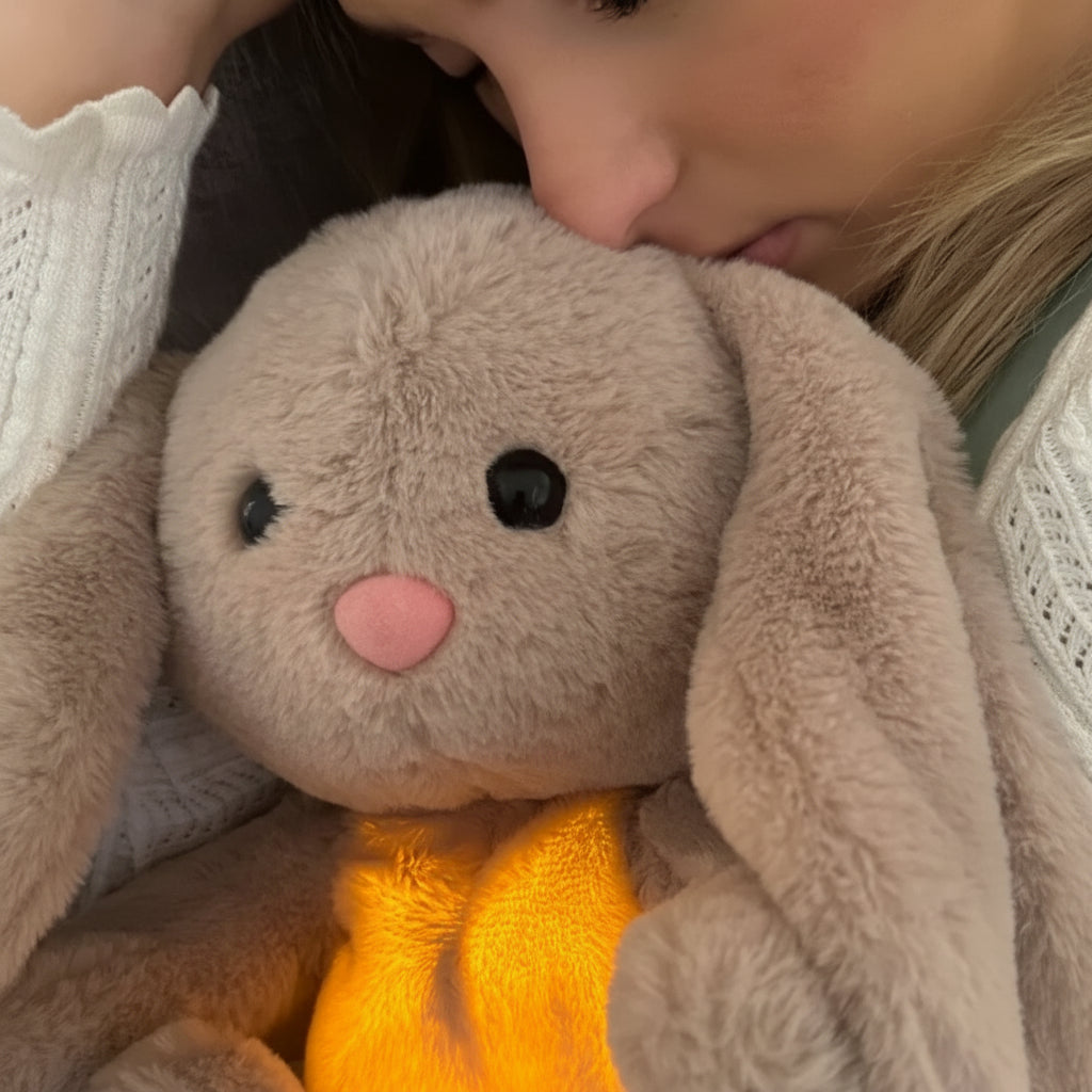 Afslappende åndende bamse til børn og voksne, plys-kanin | Meowbutter