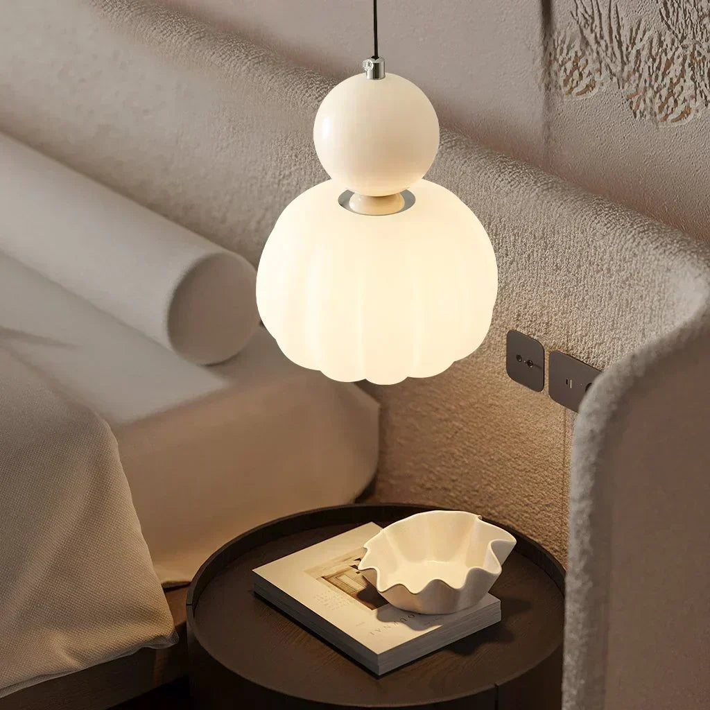 Lampada nordica da soffitto a forma di zucca — Lampada a sospensione LED, diffusore in vetro rinforzato, struttura in metallo lucido