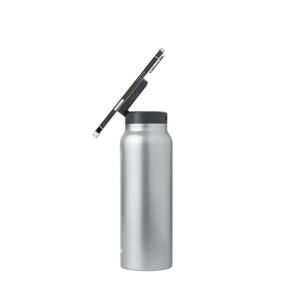 Water Bottle With Magnetic Lid And Phone Holder On The Go