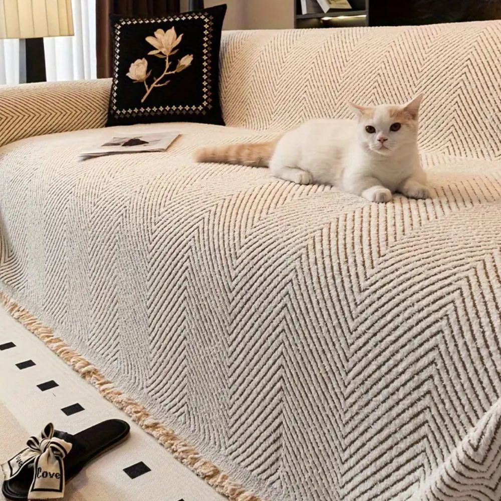 Capa para Sofá com Risca Espinha de Peixe Antiderrapante em Microfibra | Meowbutter