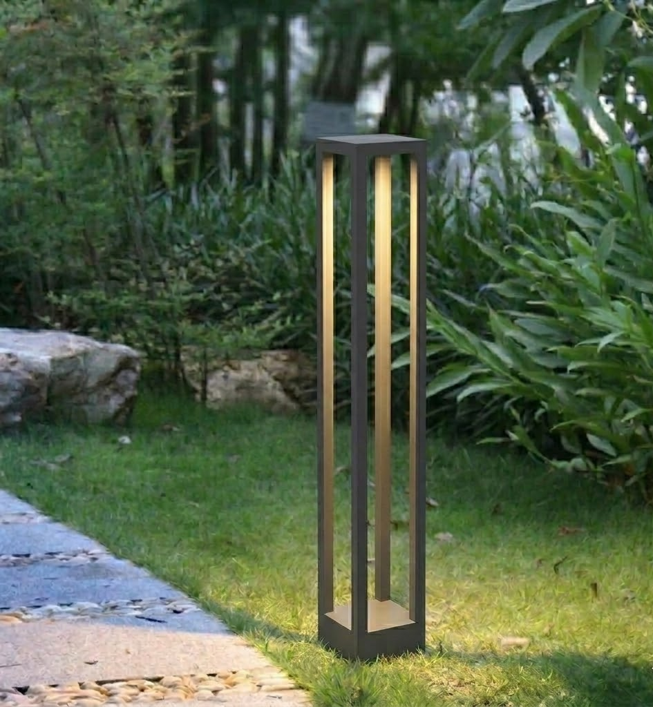 Modern Black Aluminum LED Pathway Light — Waterproof Outdoor Fixture