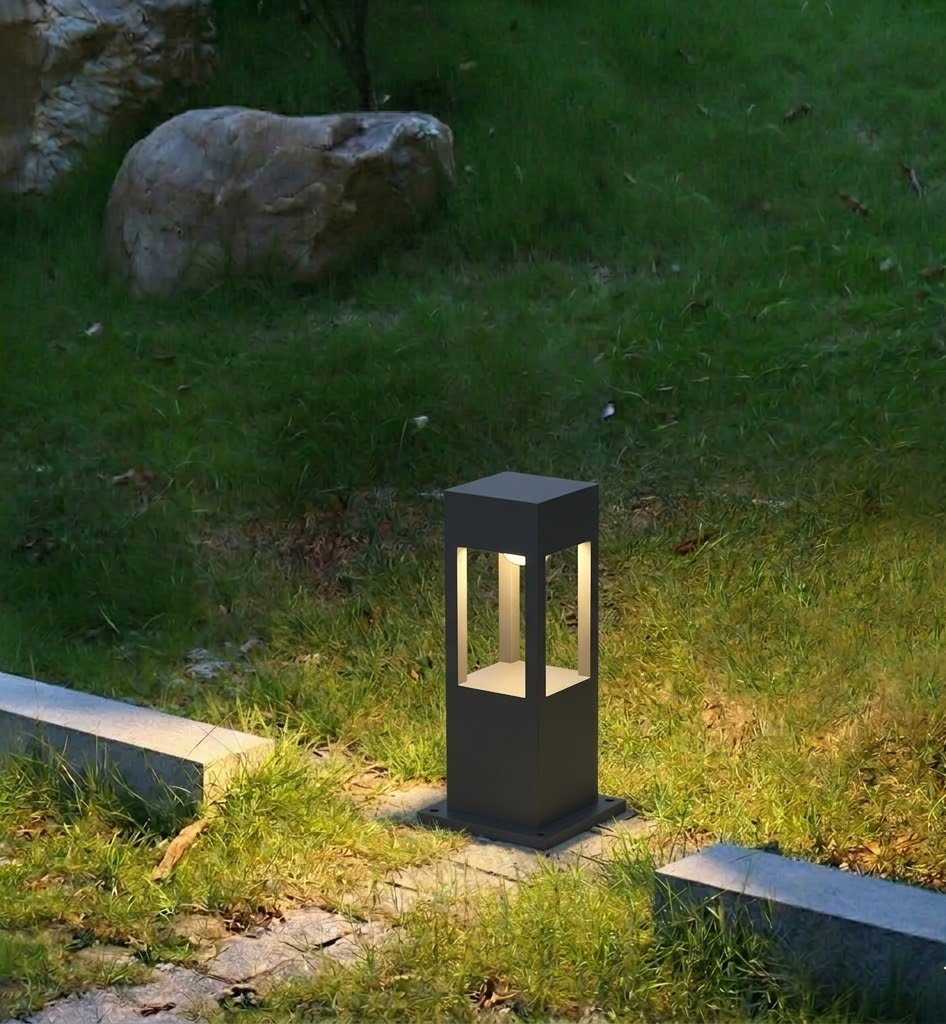 Modern Black Aluminum LED Pathway Light — Waterproof Outdoor Fixture