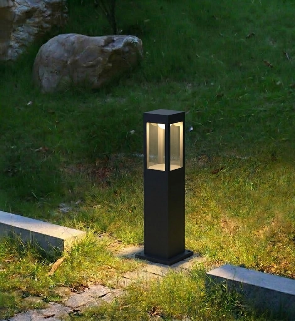 Modern Black Aluminum LED Pathway Light — Waterproof Outdoor Fixture