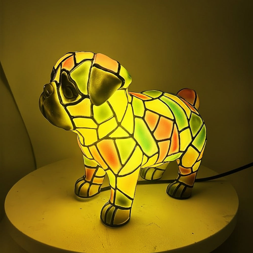 Dekorativní stolní lampa s figurkou psa z pryskyřice, doplňkové osvětlení | Meowbutter