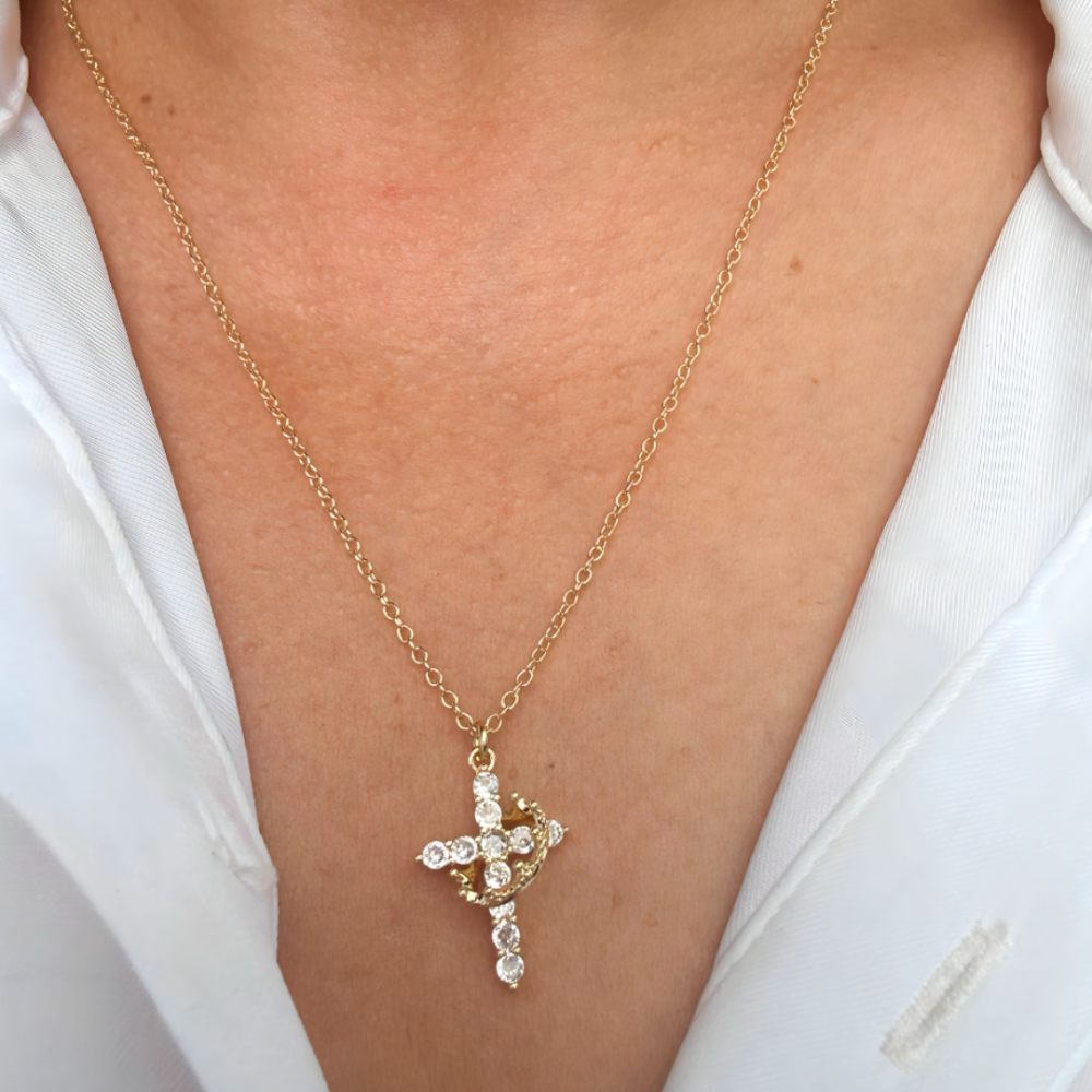 Crown Cross Pendant Necklace — Compact Crown-Top Design, Approximately 20g Weight