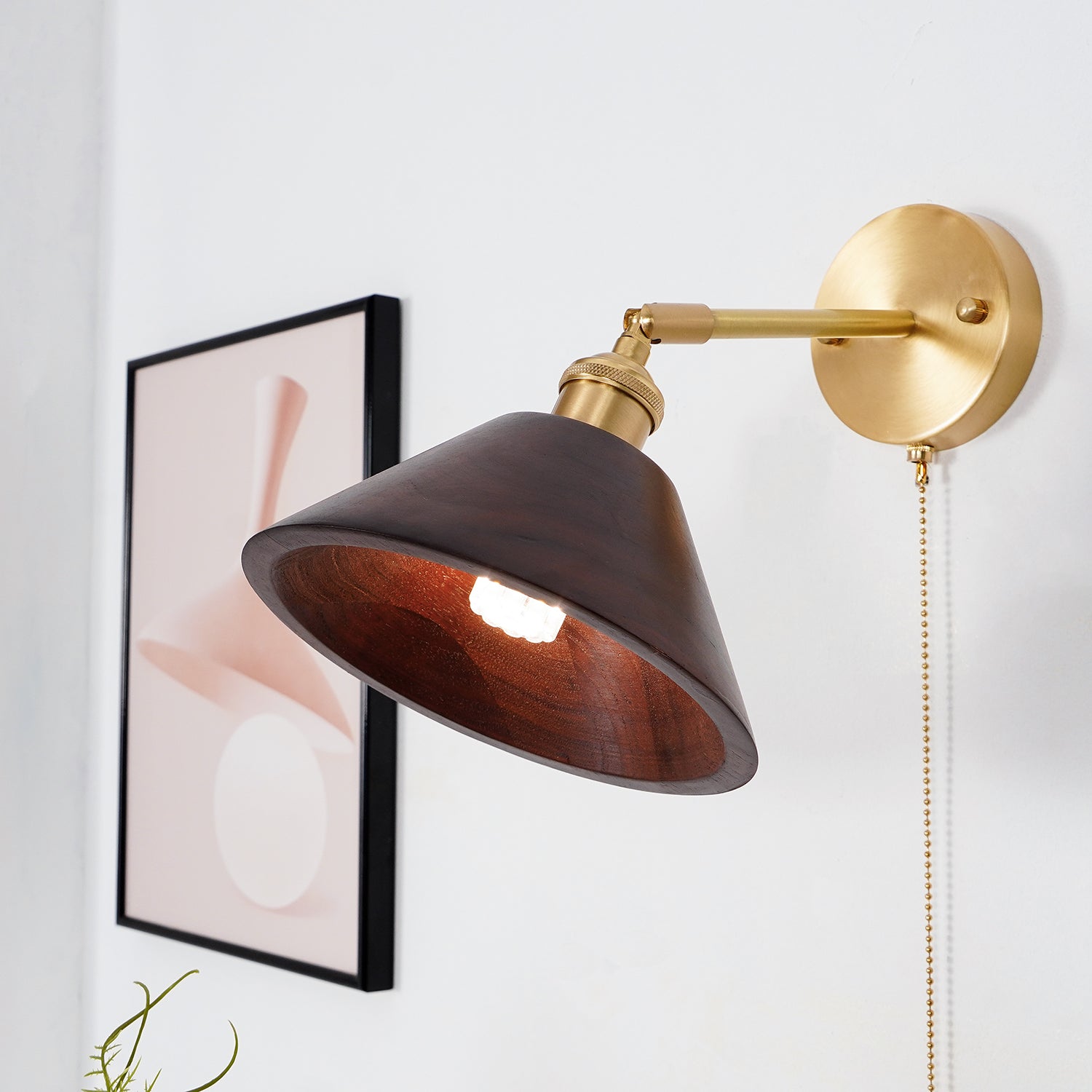Kirrea Vintage Wall Lamp With Pull Chain Switch