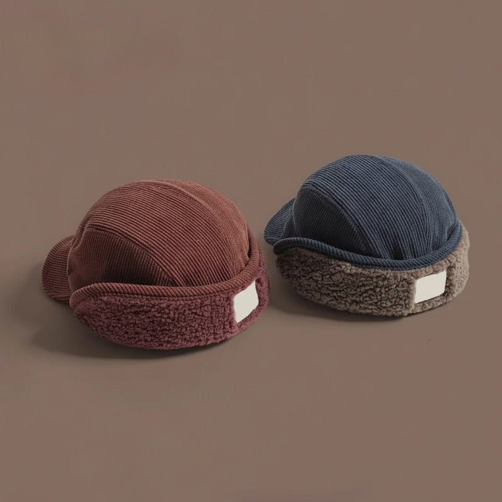 Gorra de invierno unisex con orejeras - Exterior de punto acanalado, forro de micropolar, visera curvada